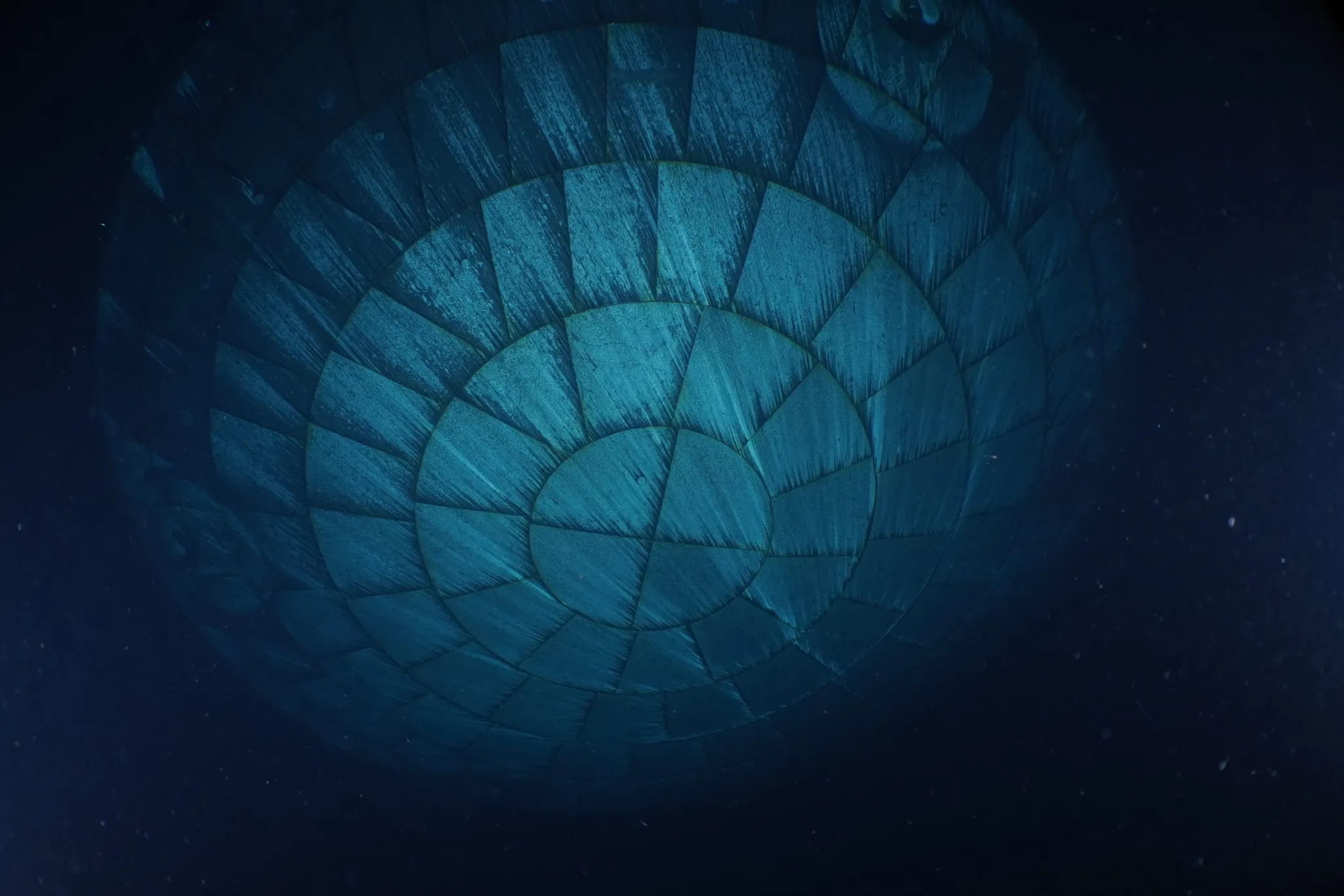 THERMAL DATA ACQUISITION: ARTEMIS II HEAT SHIELD POST-SPLASHDOWN