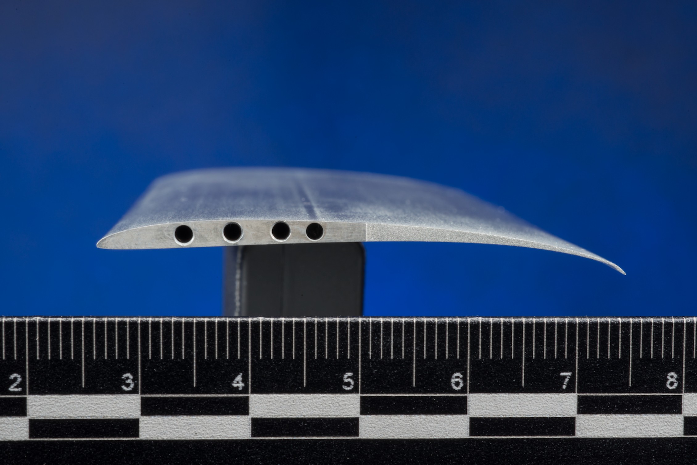 MARS ROTOR EVOLUTION: NASA TESTS HIGH-SPEED BLADES FOR EXTENDED FLIGHT