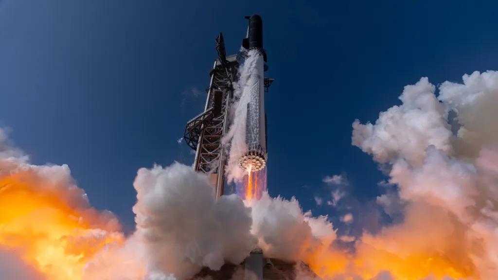 SpaceX Slates First Starship Orbital Flight for Late August