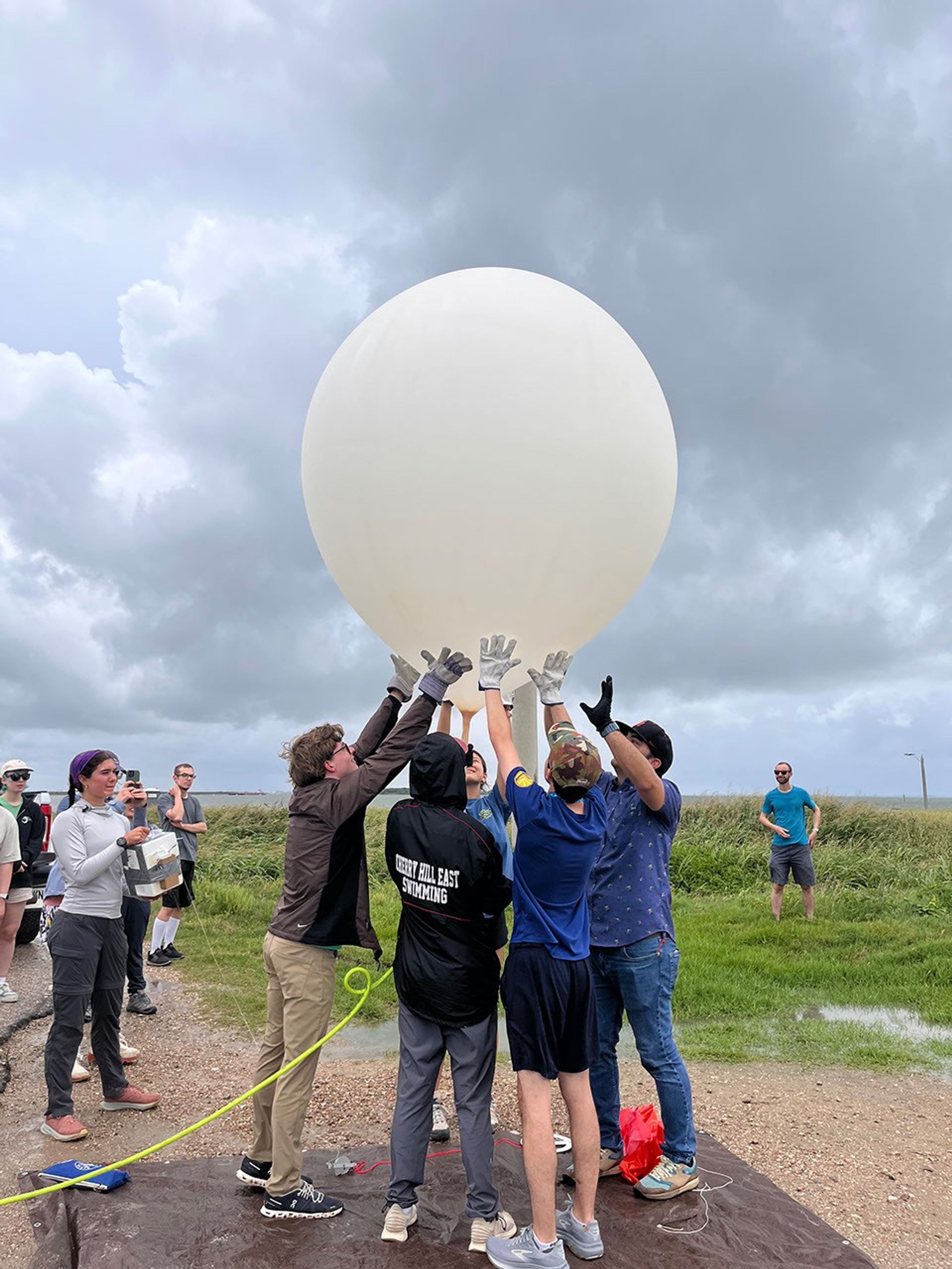 Students Take on Airborne Field Research with NASA