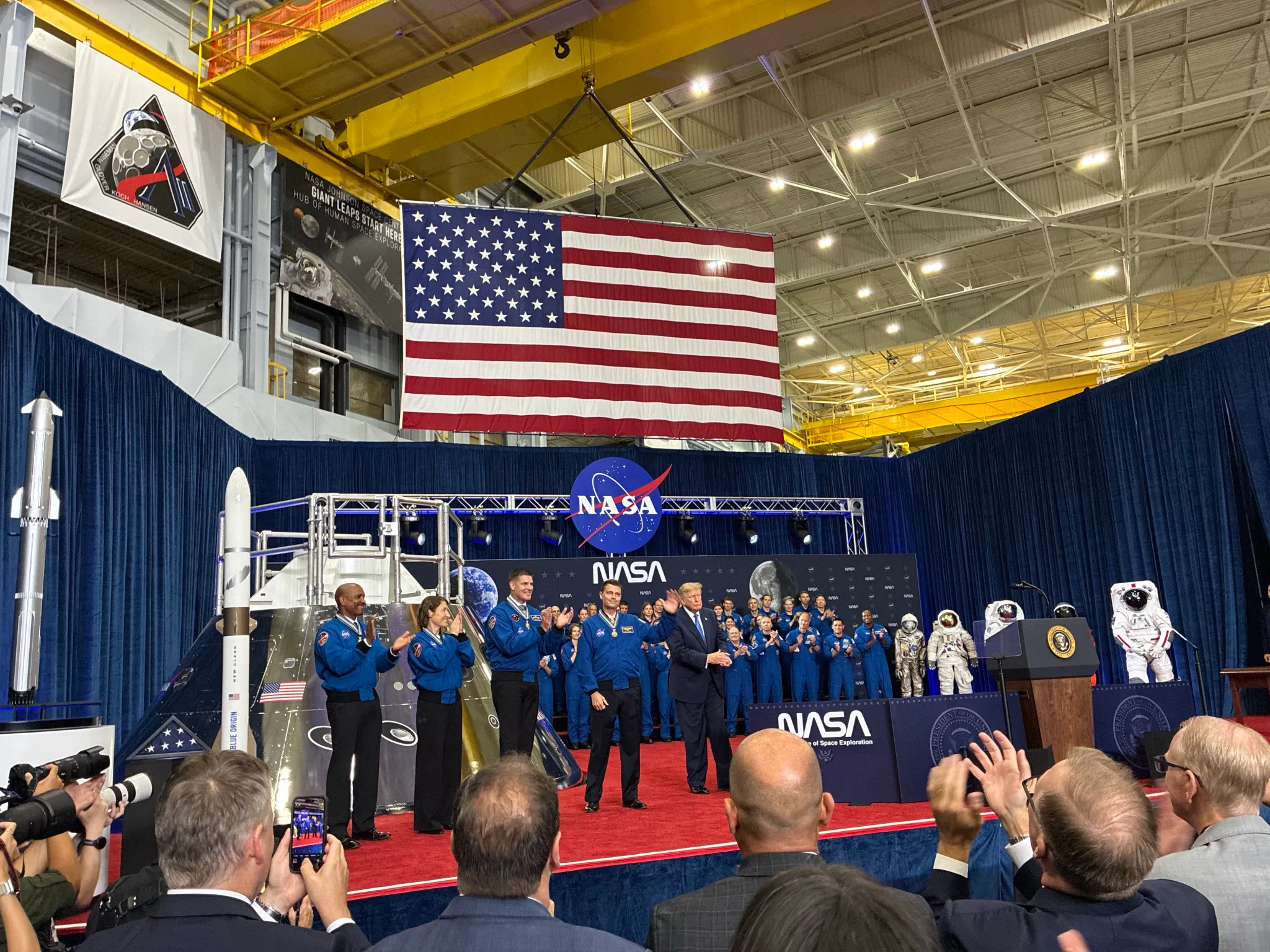 Artemis II Crew Receives Congressional Space Medal of Honor