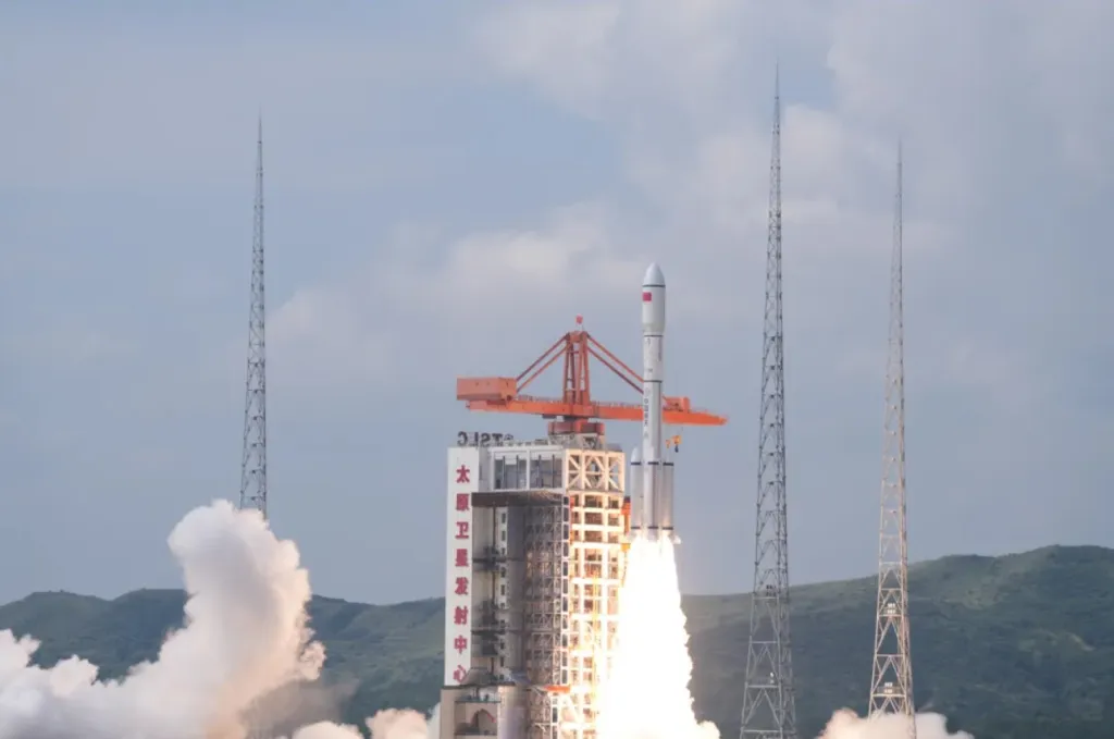 CNSA Deploys ELINT Assets and Next-Gen Relay in Dual Launch Operations