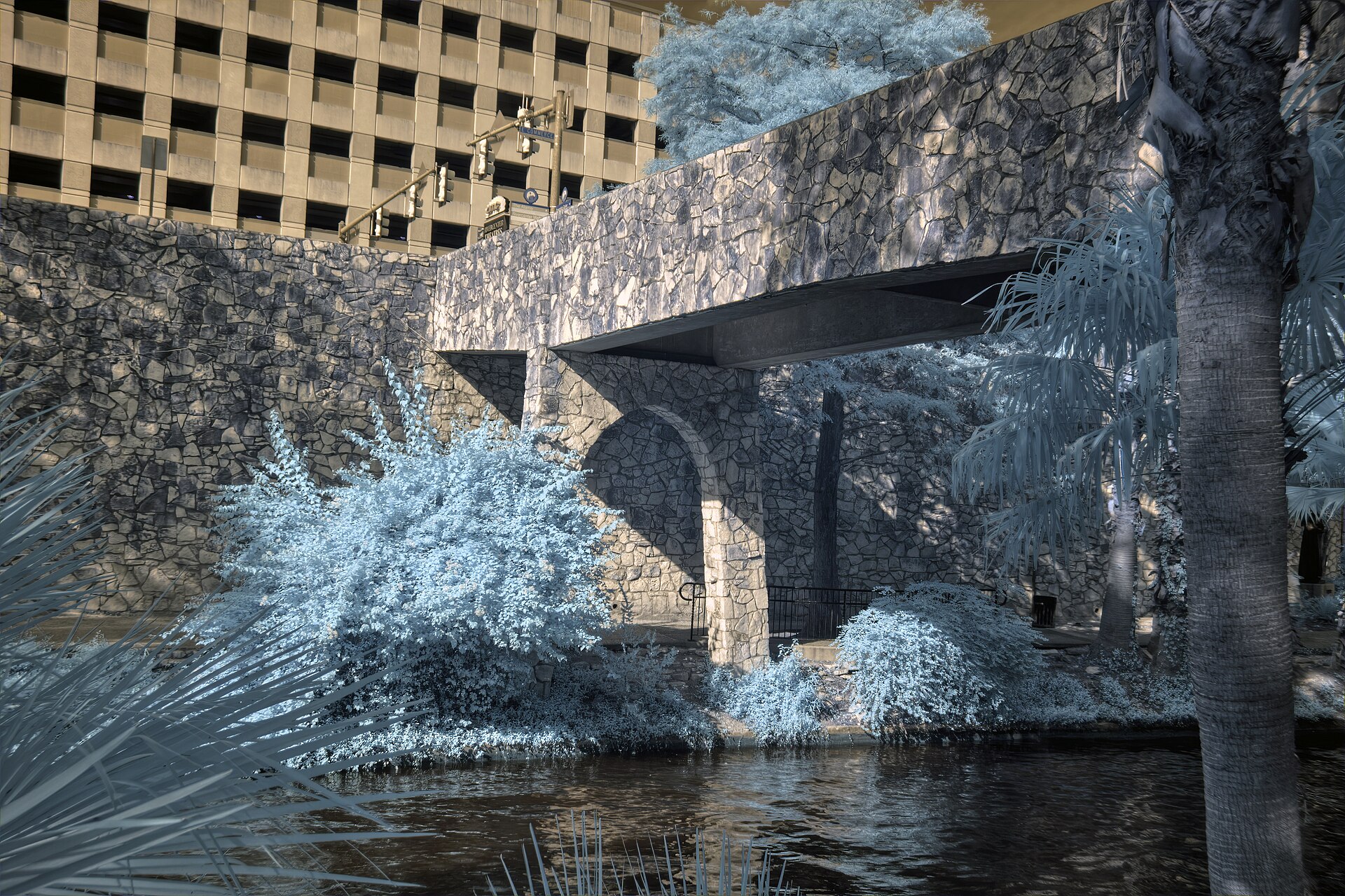 Beyond Reach Labs Unveils Flarewing Deployable Solar Arrays