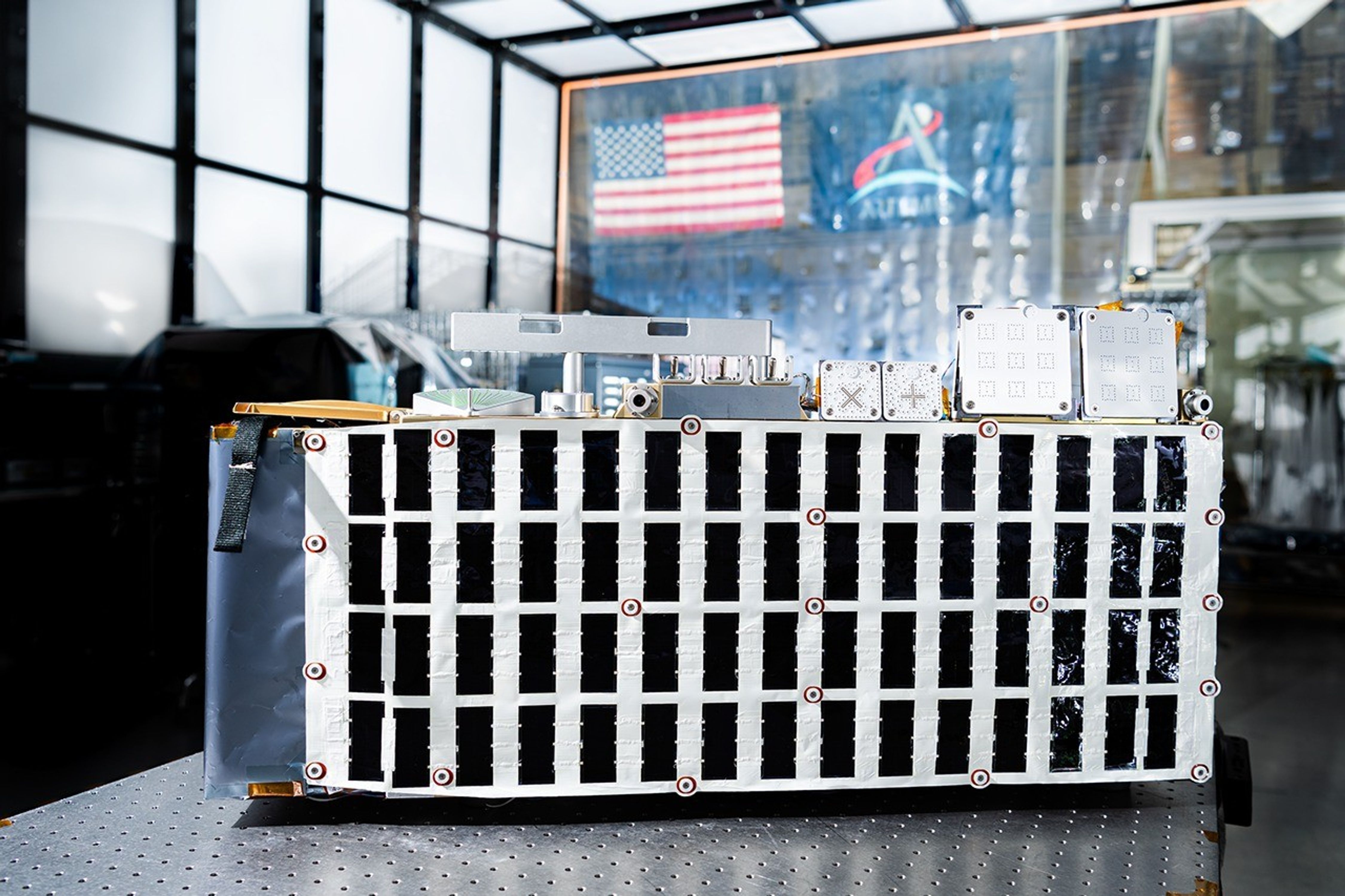 NASA Finalizes LEAS Lunar Seismometer for Artemis III Deployment
