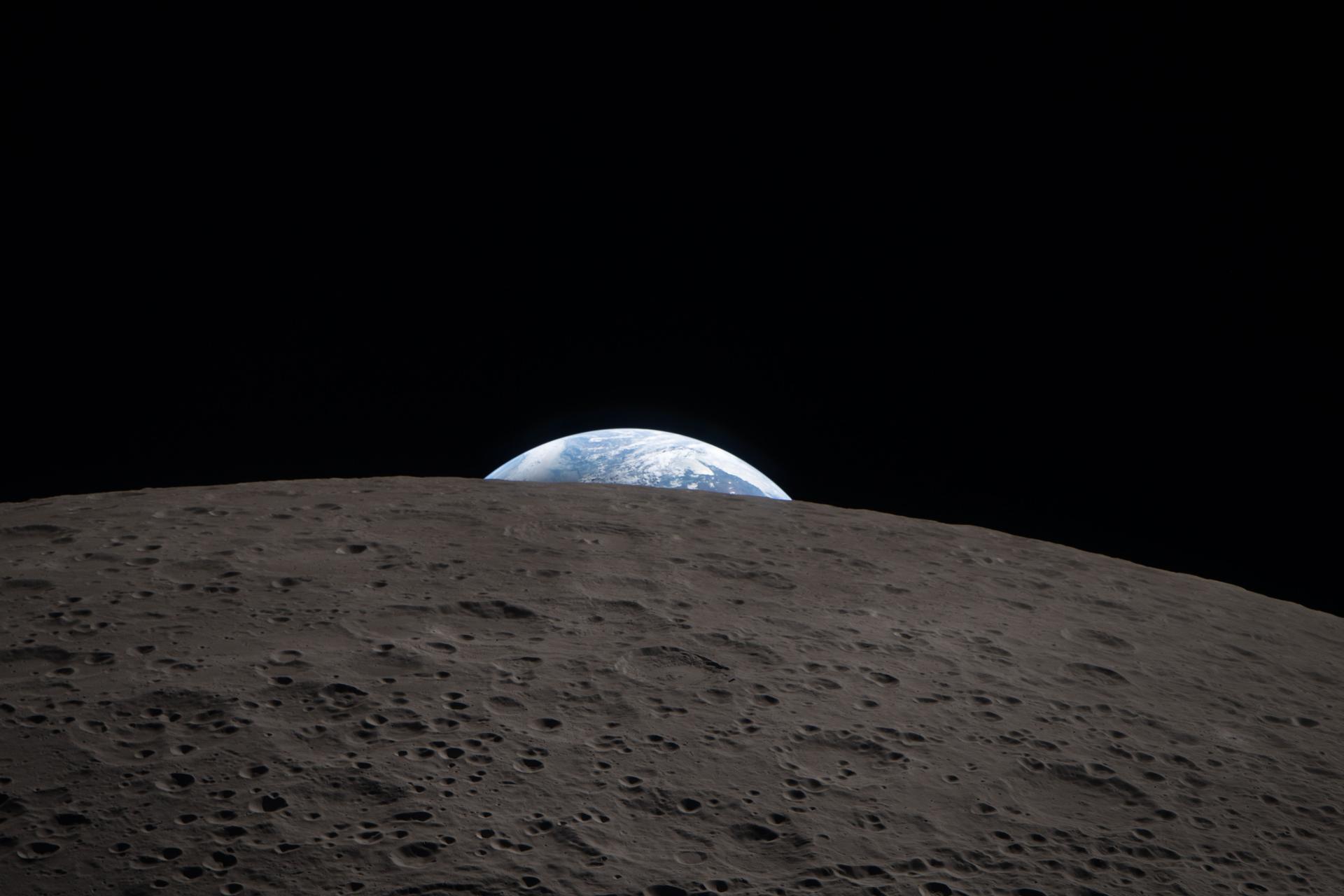 NASA Outlines Uncrewed Test Protocols for Artemis III Lunar Access