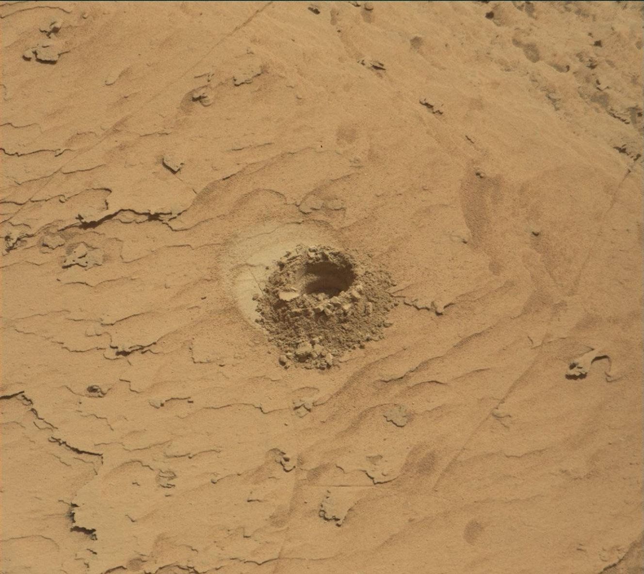Curiosity Secures Subsurface Samples at Gale Crater Site