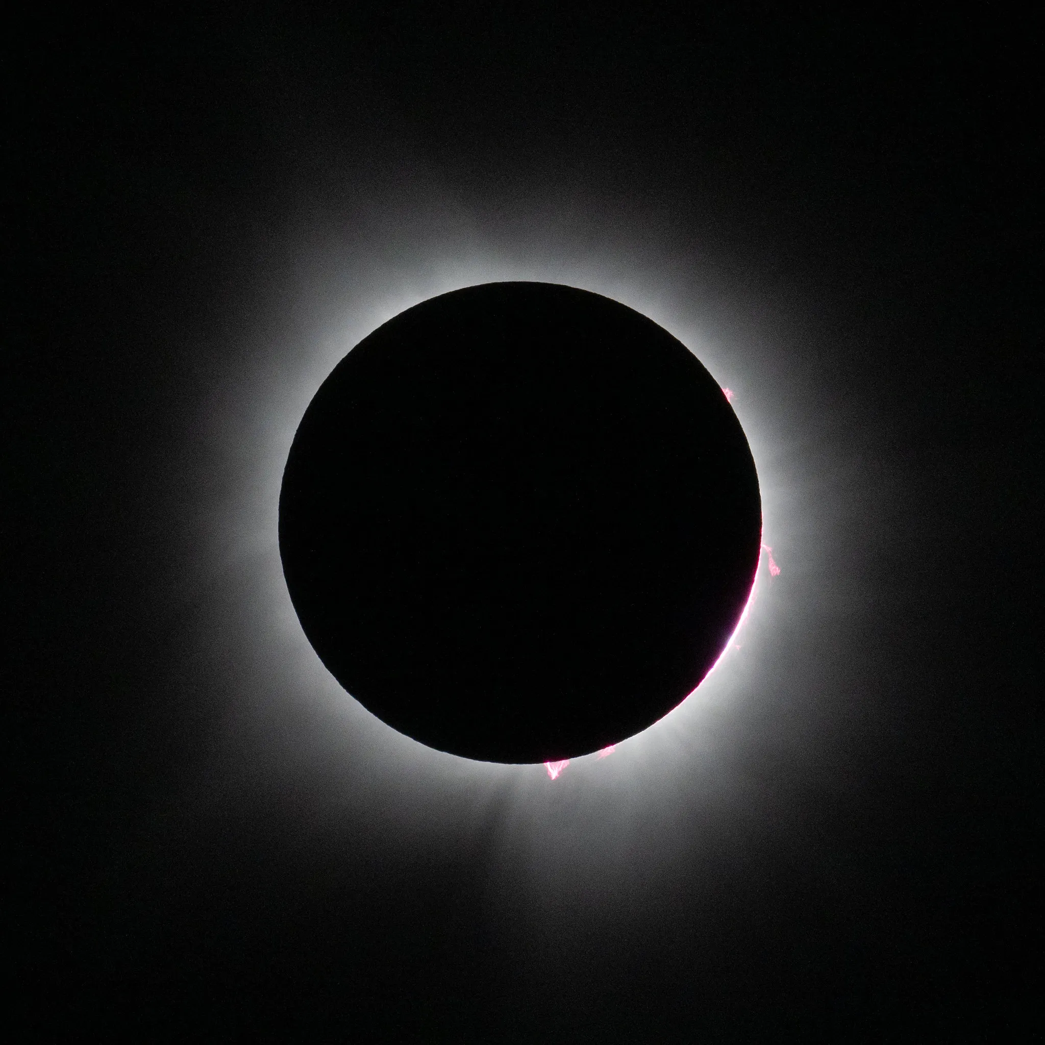 NASA Sets Coverage for August Northern Hemisphere Total Solar Eclipse