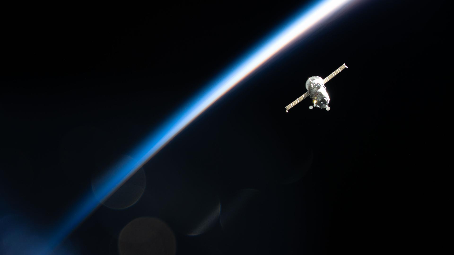 Roscosmos Progress 96 Resupply Set for Orbital Maneuver